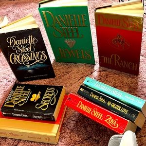 Author Danielle Steel book collection